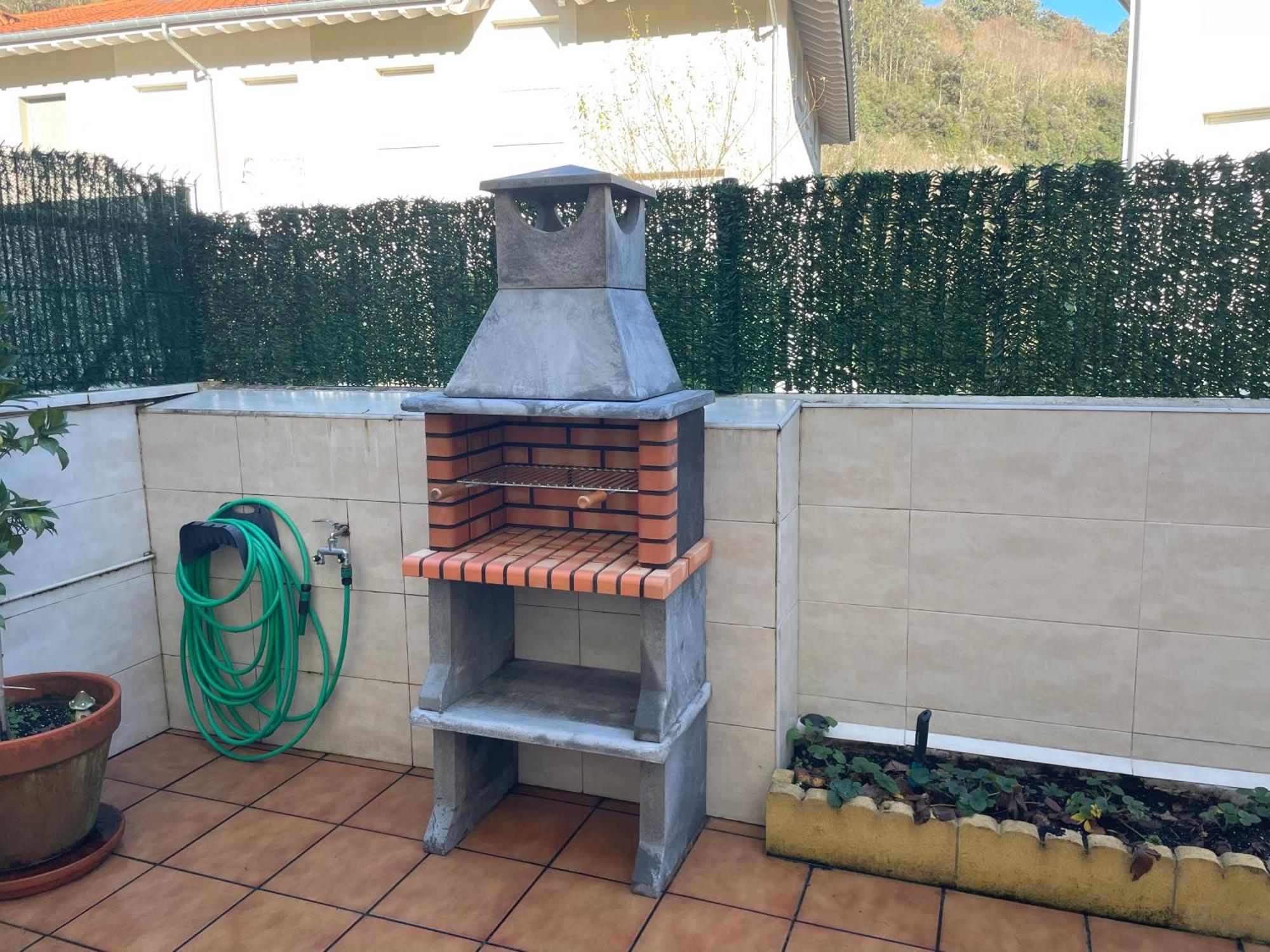 Casa En La Montana Con Piscina De Temporada Βίλα Arredondo Εξωτερικό φωτογραφία
